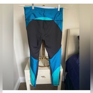 Victoria’s Secret leggings. Size small